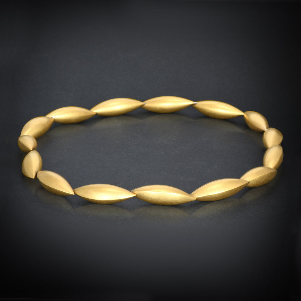 Unique cocoon designe gold necklace