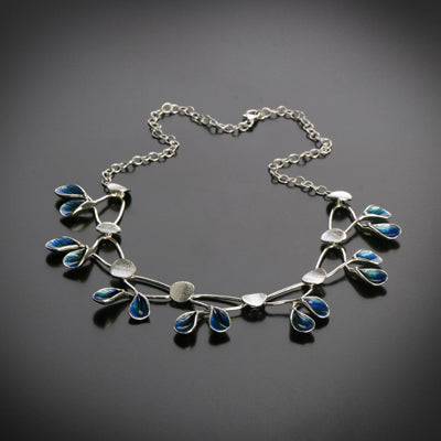 Leaves of life collection elegant necklace